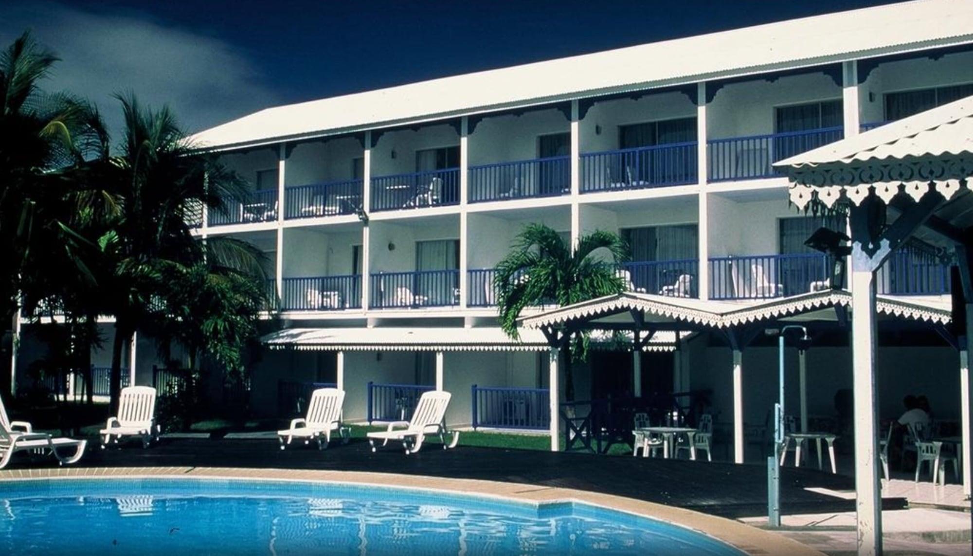 Bwa Chik Hotel & Golf Saint-Francois  Exterior photo