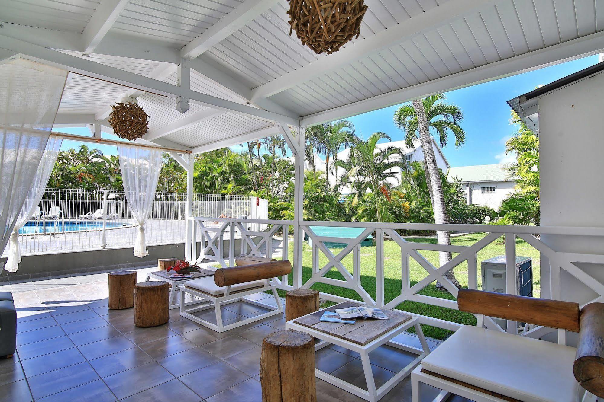 Bwa Chik Hotel & Golf Saint-Francois  Exterior photo